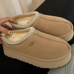 UGG Tazz Platform Slippers Mustard Seed Women's Beige Cozy ❤️